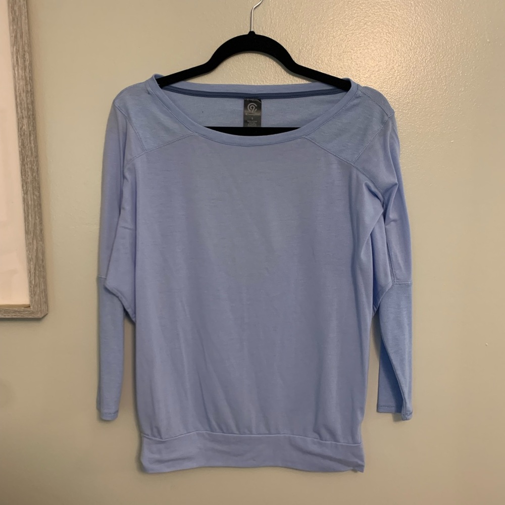 OPEN BACK ATHLETIC TOP SZ SM